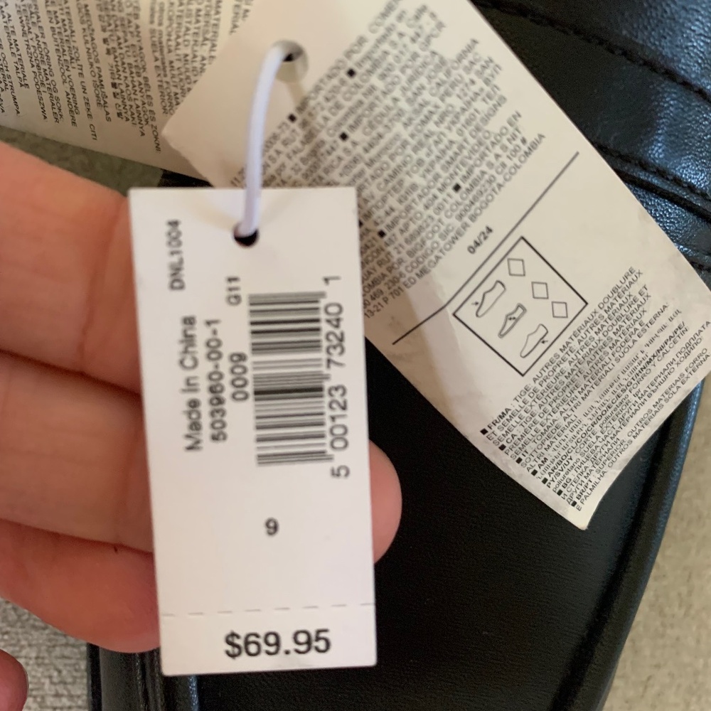 Woman’s Vegan leather loafers - Picture 6 of 9